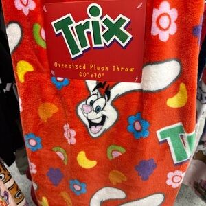 Trix Oversized Plush Throw Blanket